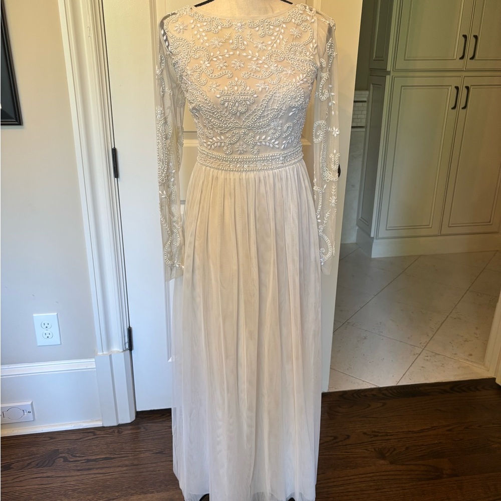 Long Sleeve Ivory Lace Evening Dress